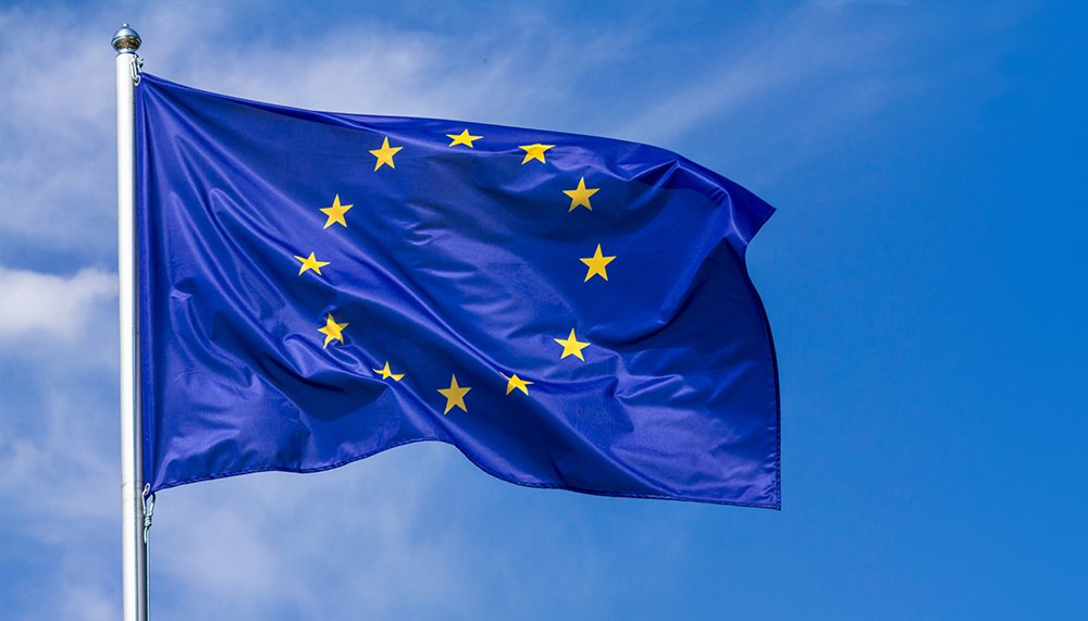 EU:n lippu liehuu