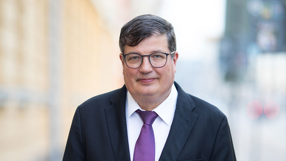 Työministeri Arto Satonen