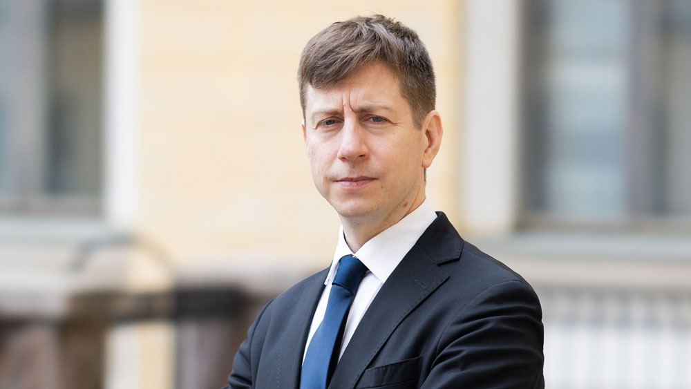 Näringsminister Sakari Puisto