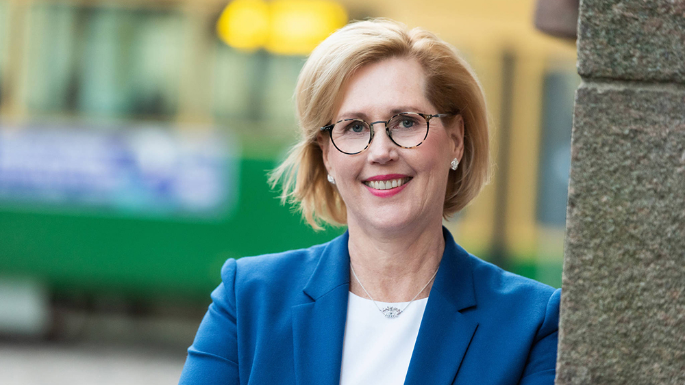 Työministeri Tuula Haatainen